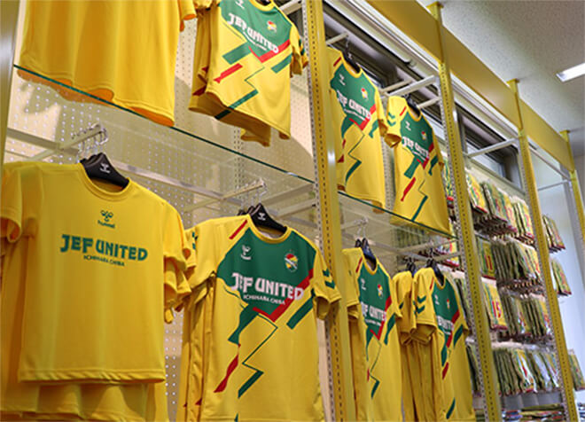 オフィシャルショップ 店内の様子