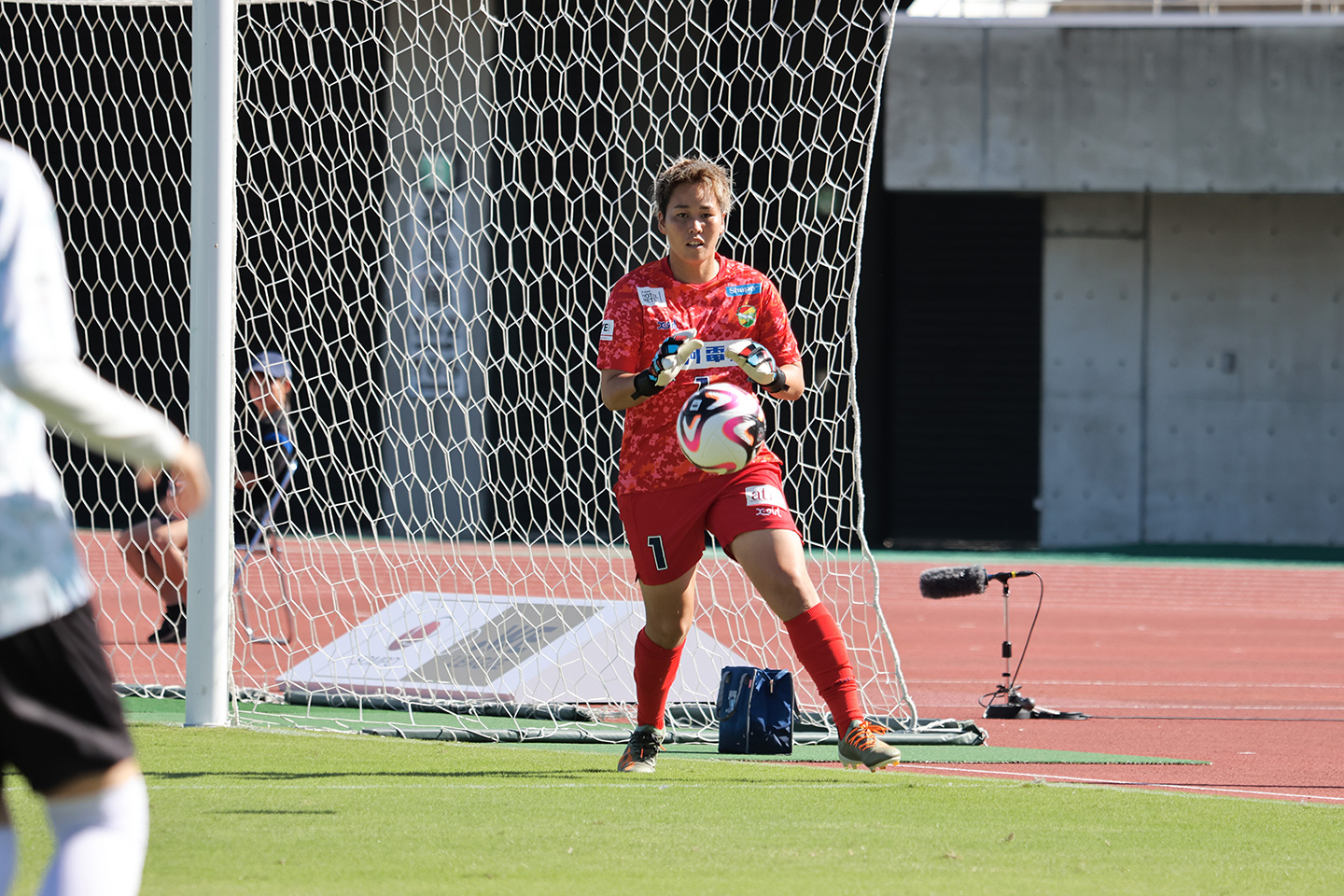 athleta アスレタ サッカー WEリーグ エルフェン埼玉 ウェア